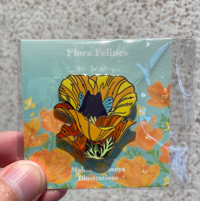 Flora Feline Enamel Pin: Poppy