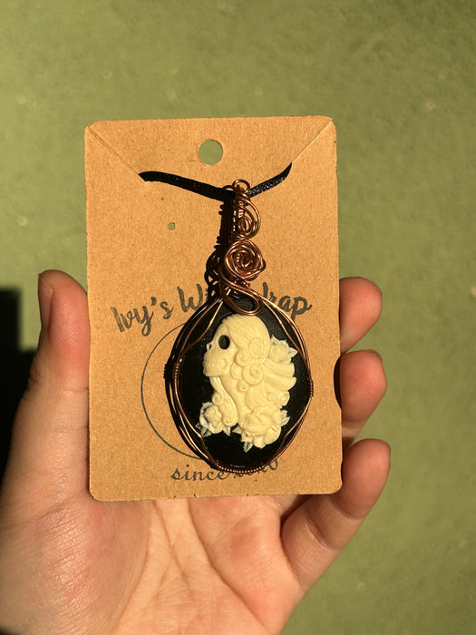 Halloween pendant