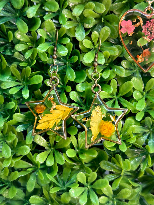 Resin Floral Earrings